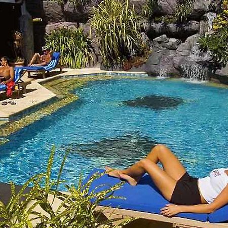 Manta Ray Bay Resort Colonia Eksteriør billede
