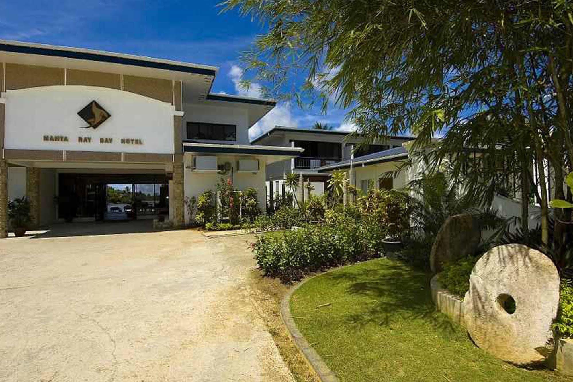 Manta Ray Bay Resort Colonia Eksteriør billede